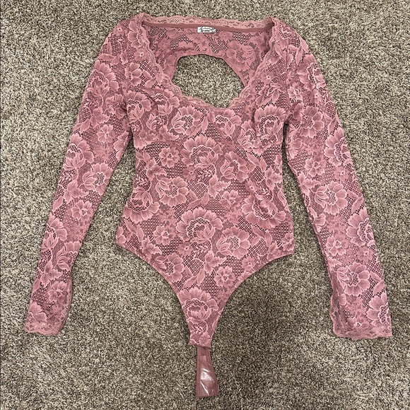 Free People Tops - ❤️ Free People Intimately Perfectly Fine Floral Lace Mauve Bodysuit